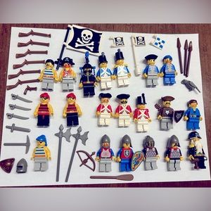Vintage LEGO Pirate mini figure lot